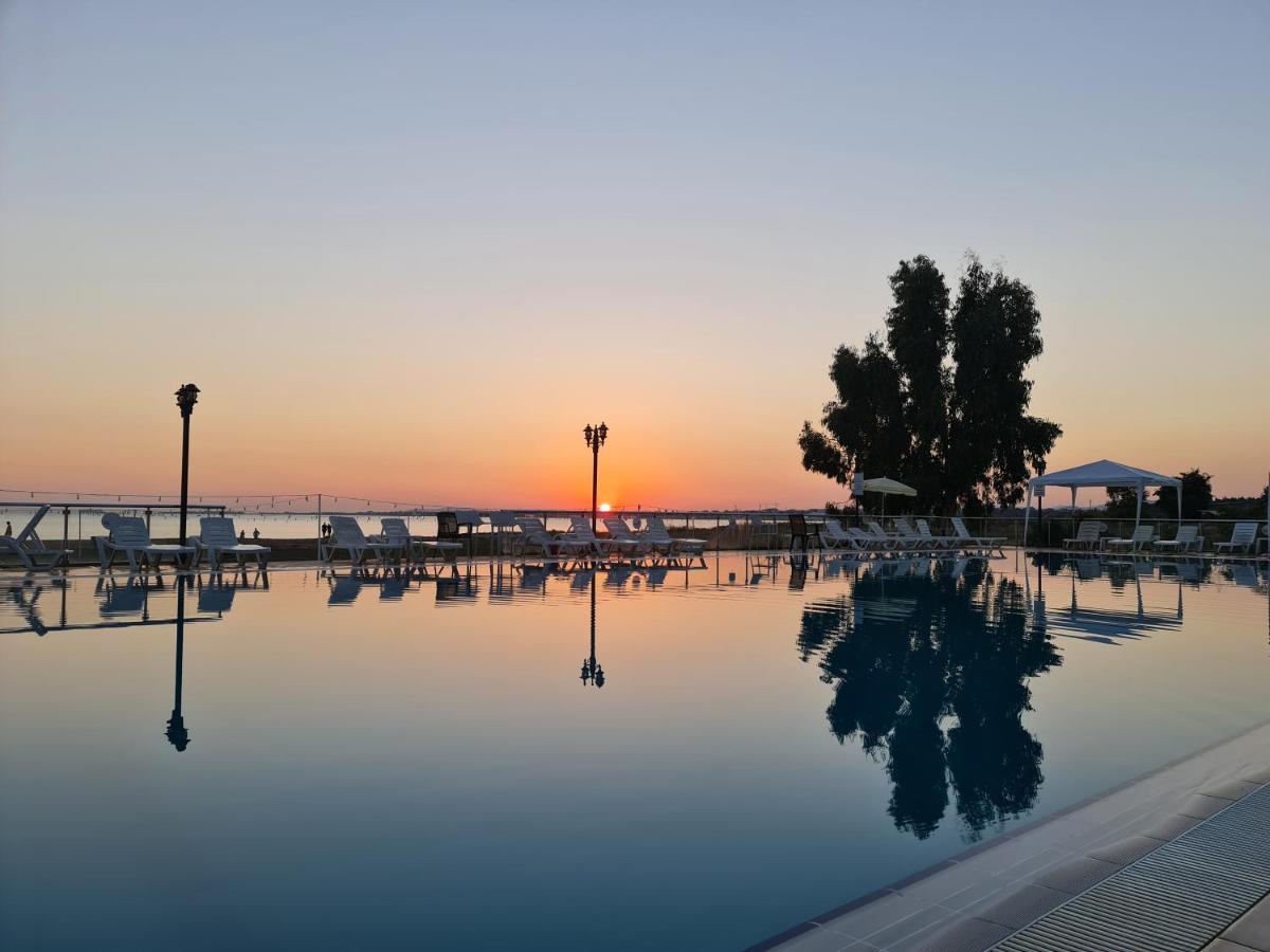 Sporkoey Hotel & Beach Club Darıca Eksteriør billede