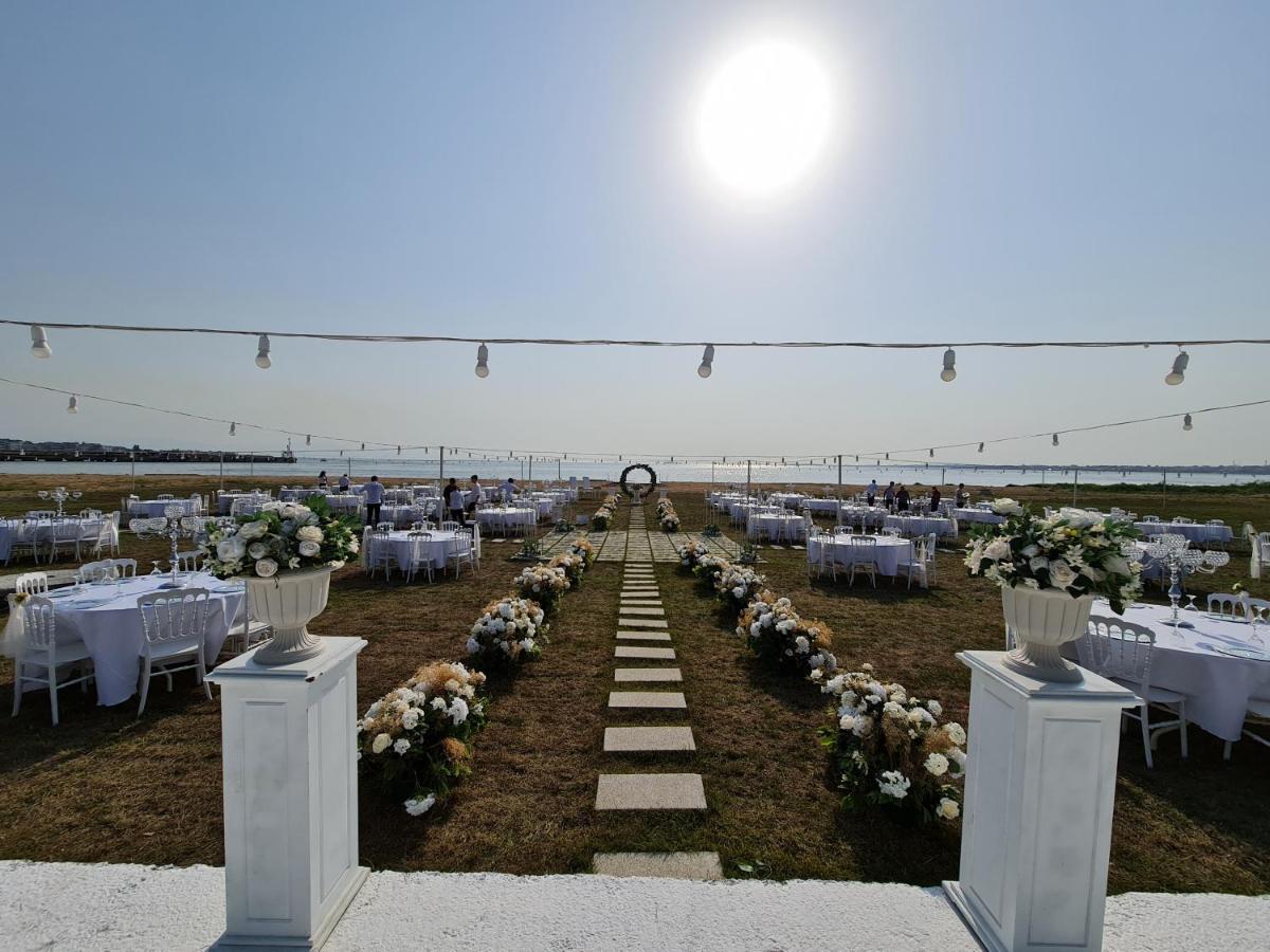 Sporkoey Hotel & Beach Club Darıca Eksteriør billede