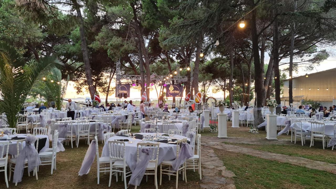 Sporkoey Hotel & Beach Club Darıca Eksteriør billede