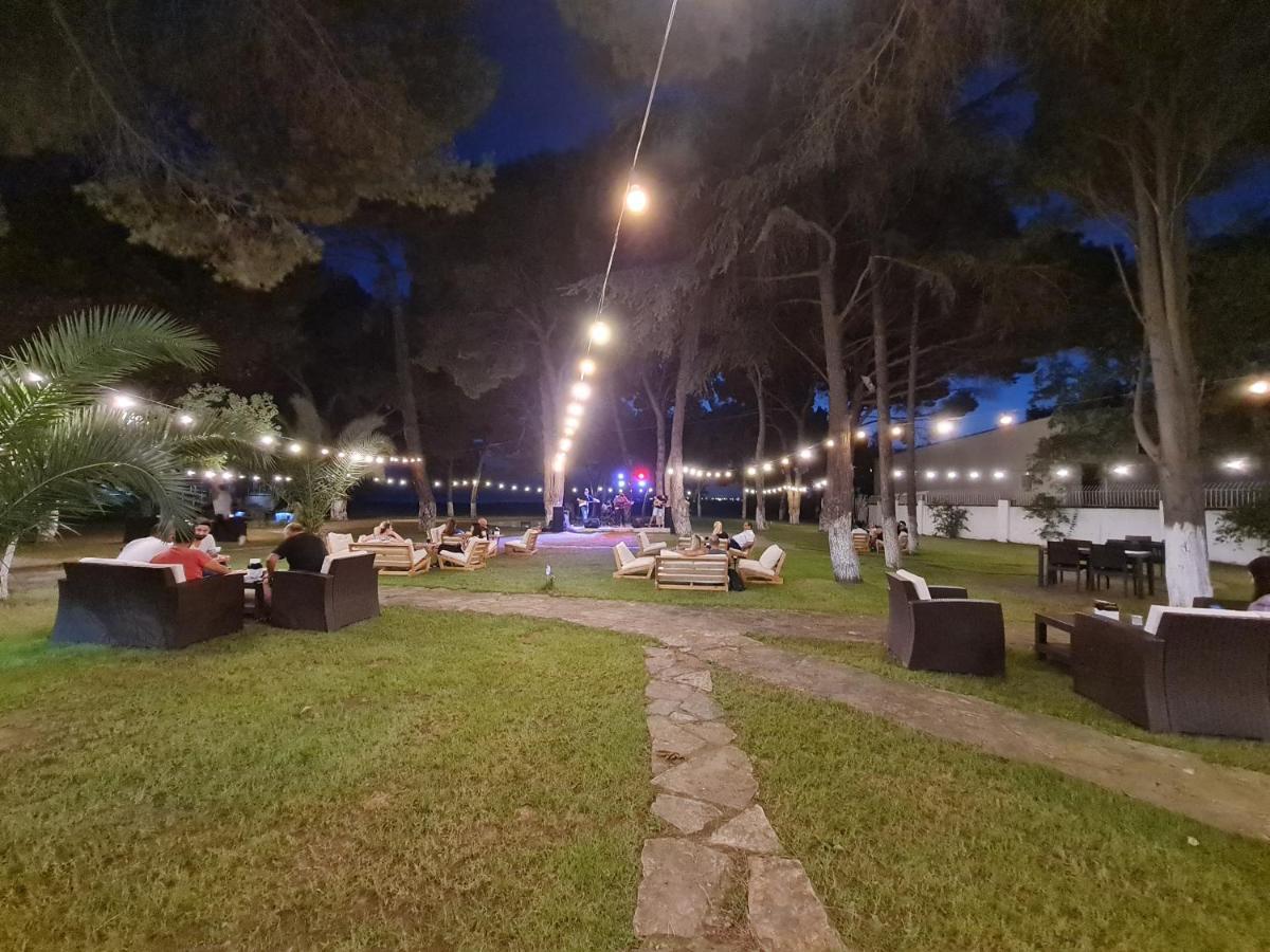 Sporkoey Hotel & Beach Club Darıca Eksteriør billede
