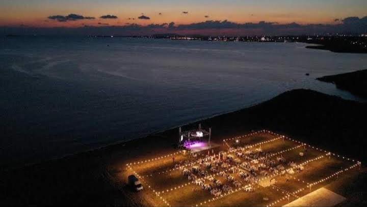 Sporkoey Hotel & Beach Club Darıca Eksteriør billede